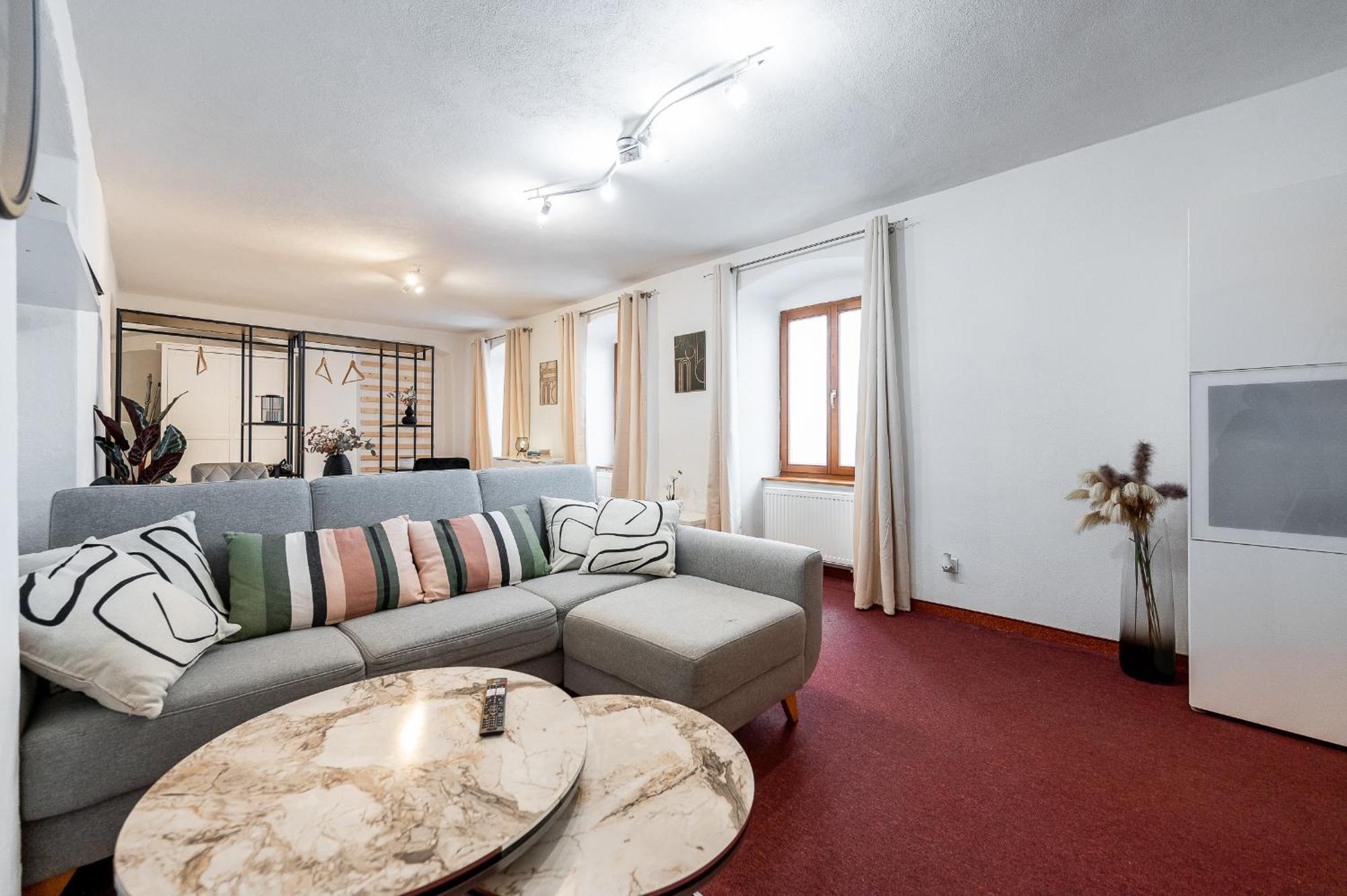 K1 Piatok Sobota Disco Cez Tyzden Tichy Apartman โกชิเซ ภายนอก รูปภาพ